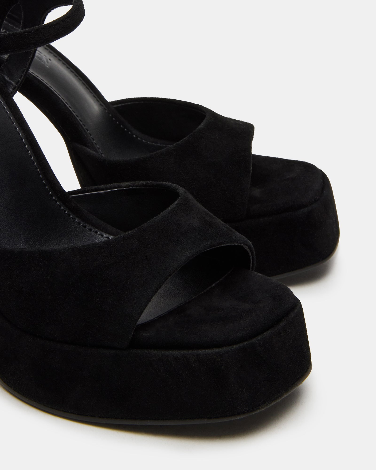 LIANDRA BLACK SUEDE